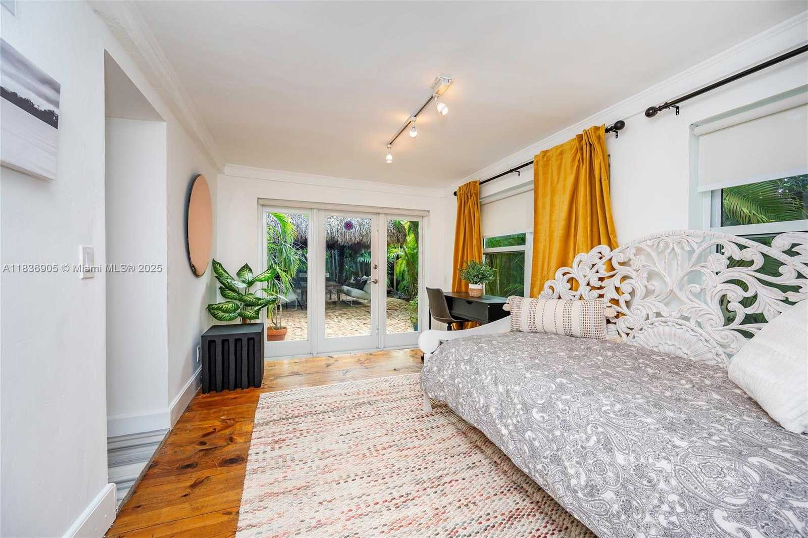 Small Image of 781 NORTH EAST 75TH ST, Miami Number 19