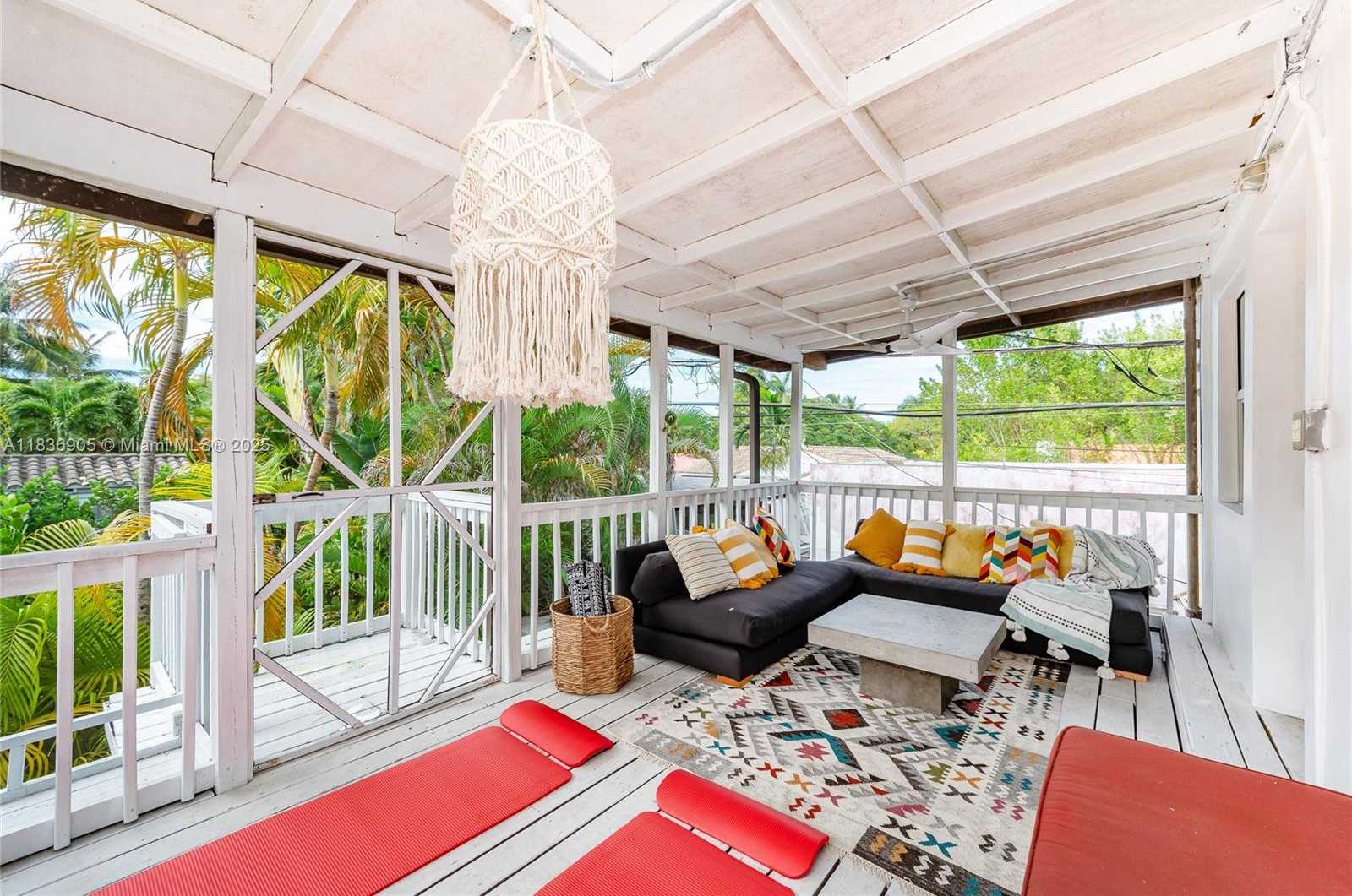 Small Image of 781 NORTH EAST 75TH ST, Miami Number 32
