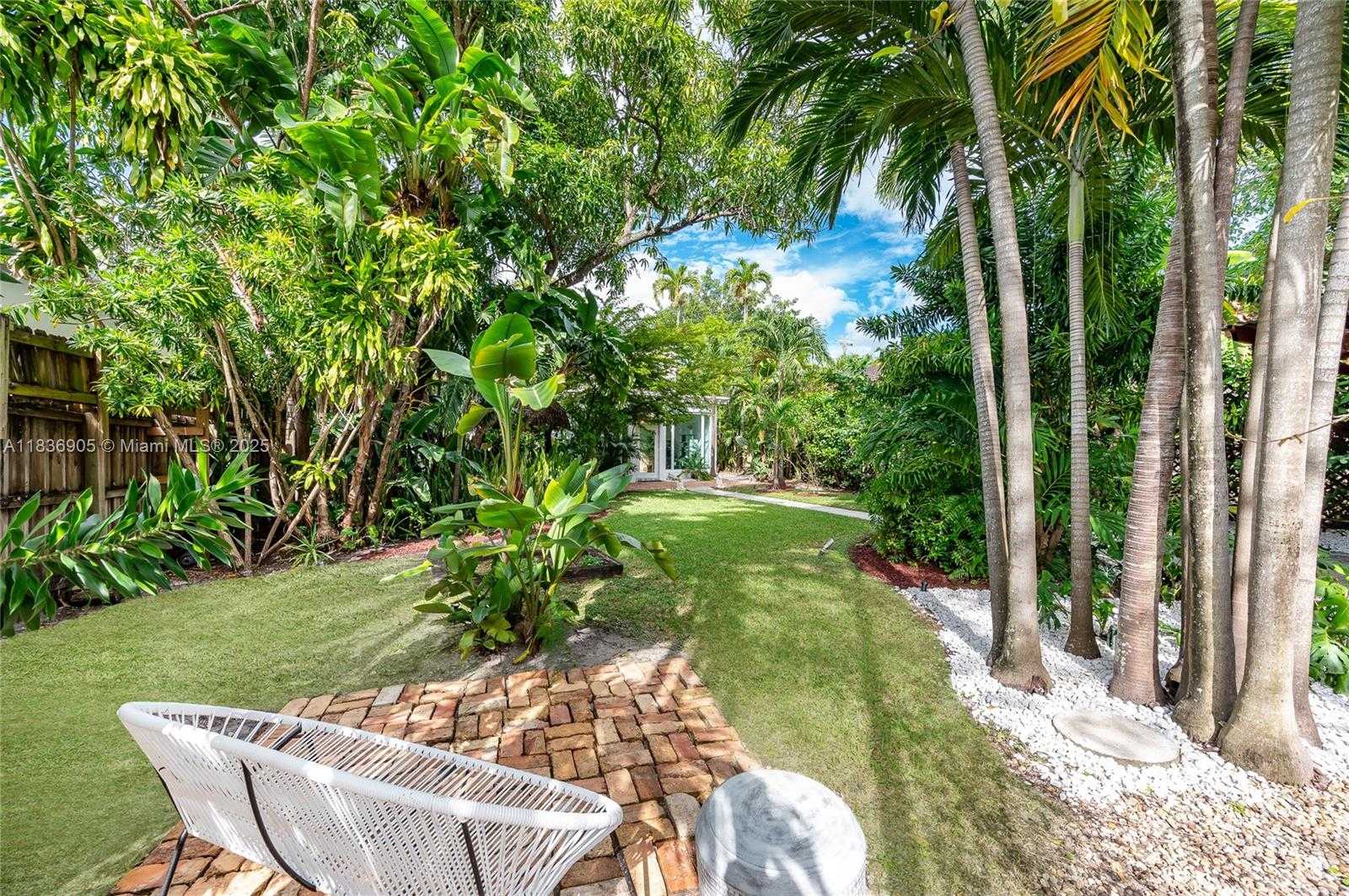 Small Image of 781 NORTH EAST 75TH ST, Miami Number 6