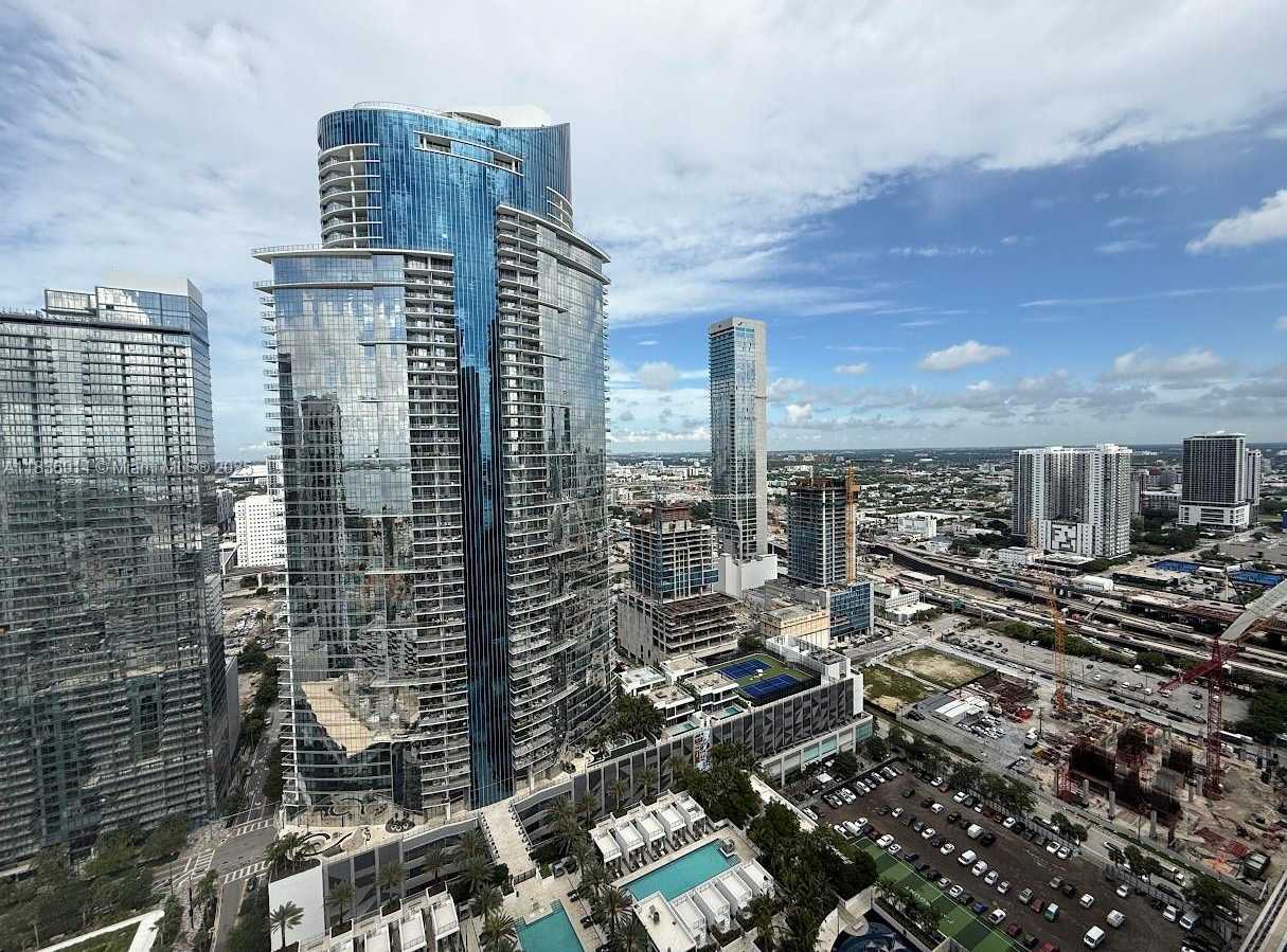 Small Image of 888 BISCAYNE BLVD #3901, Miami Number 20