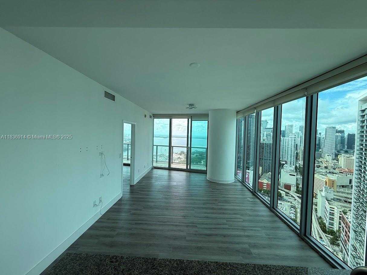 Small Image of 888 BISCAYNE BLVD #3901, Miami Number 24