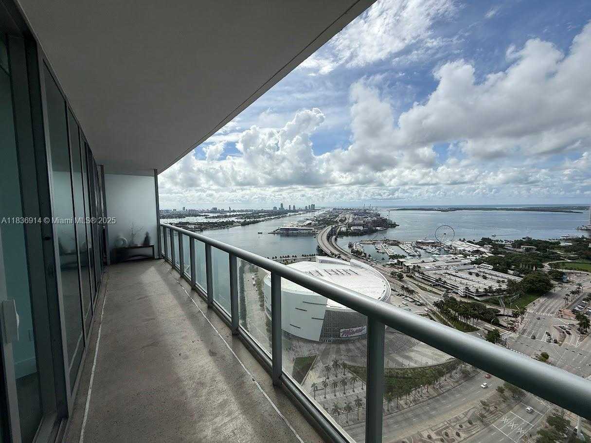 Small Image of 888 BISCAYNE BLVD #3901, Miami Number 34
