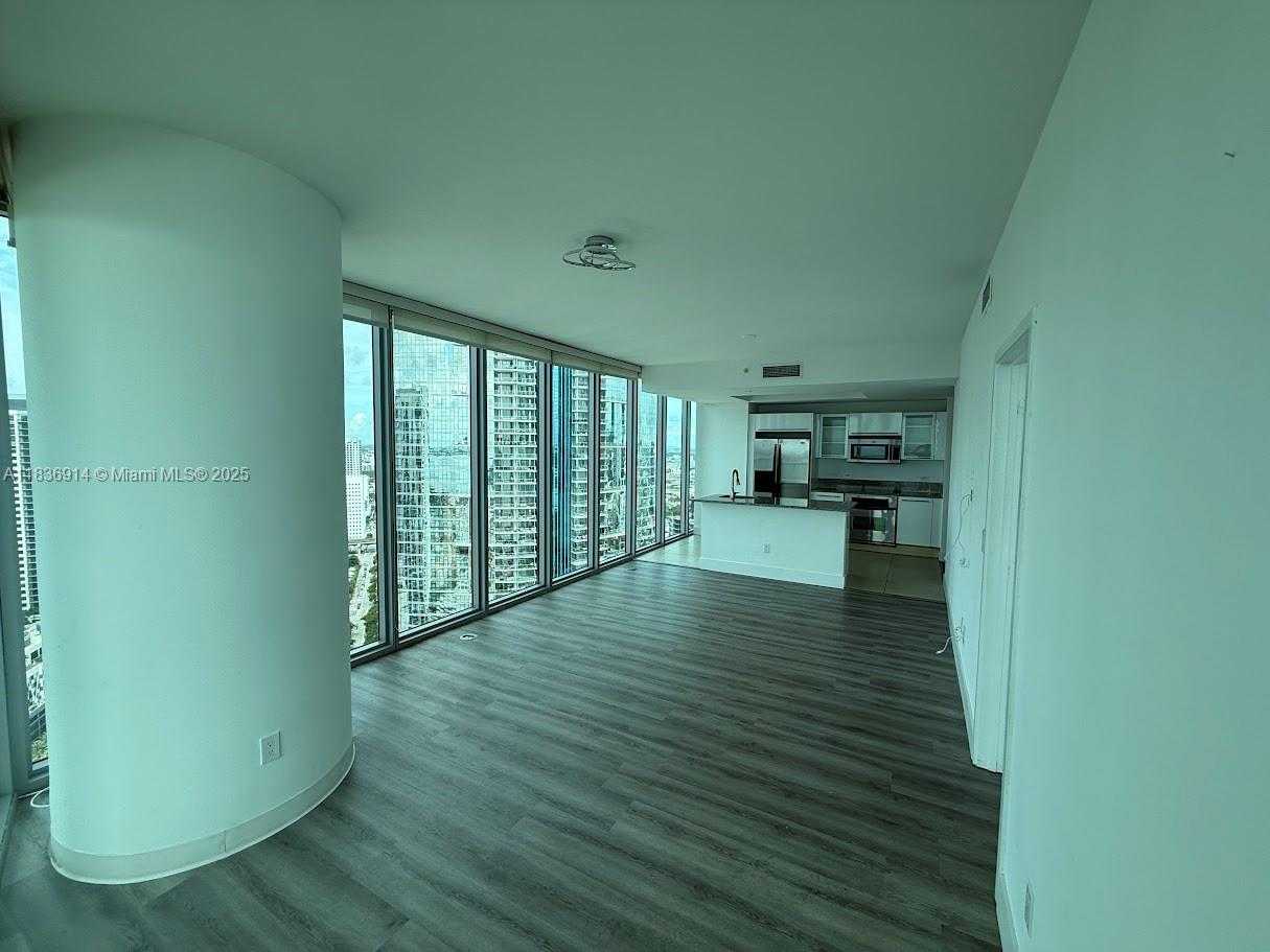 Small Image of 888 BISCAYNE BLVD #3901, Miami Number 35