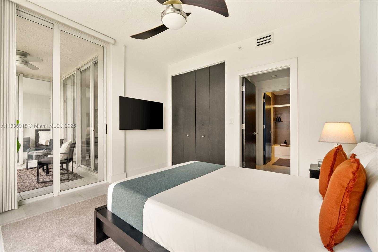 Small Image of 9755 NORTH WEST 52ND ST #206, Doral Number 14