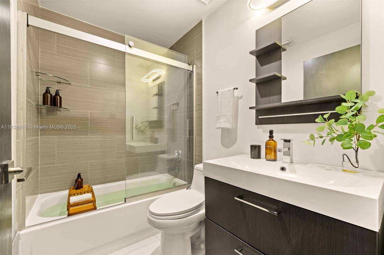Small Image of 9755 NORTH WEST 52ND ST #206, Doral Number 15