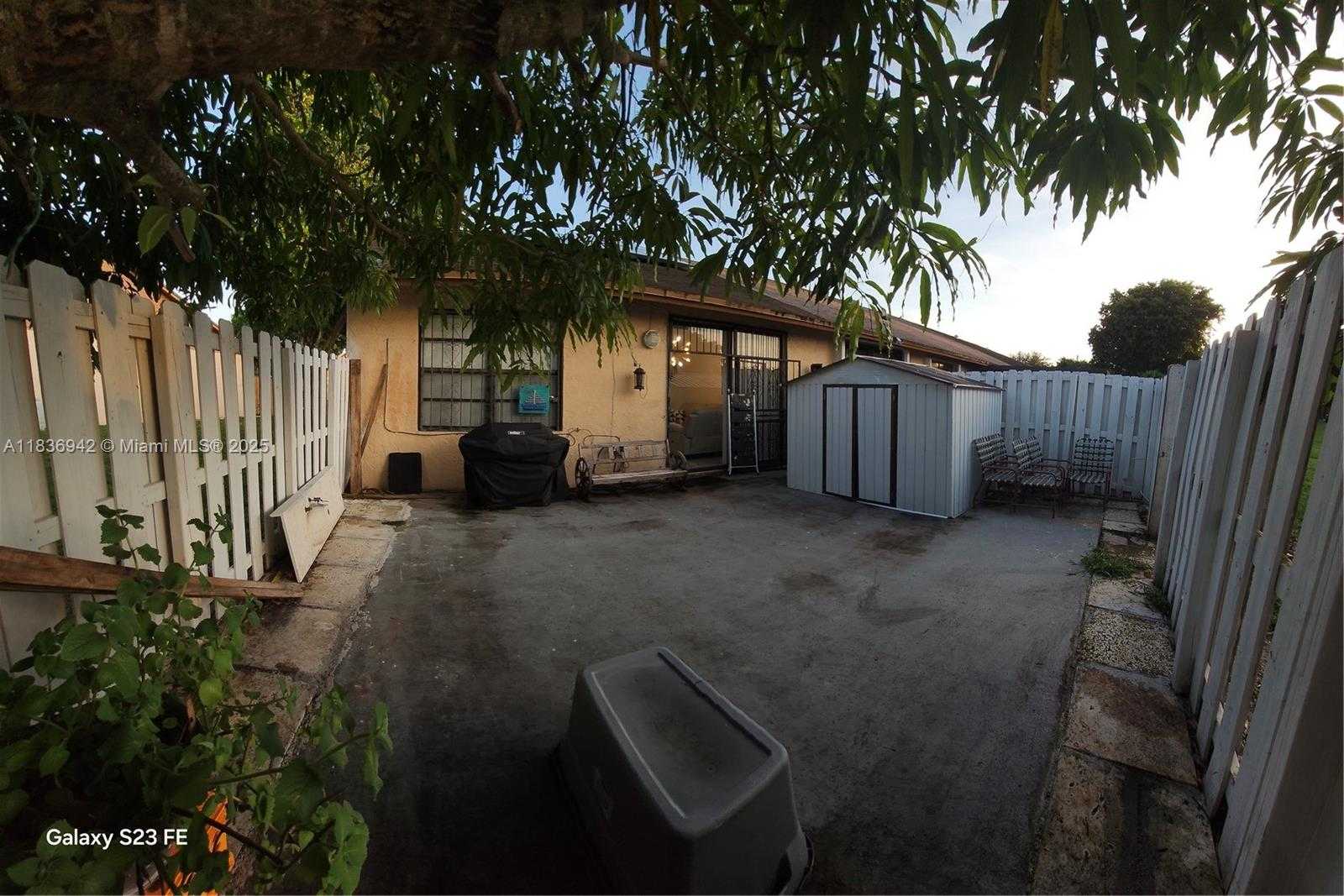 Small Image of 6743 NORTH WEST 192ND LN #6743, Hialeah Number 16