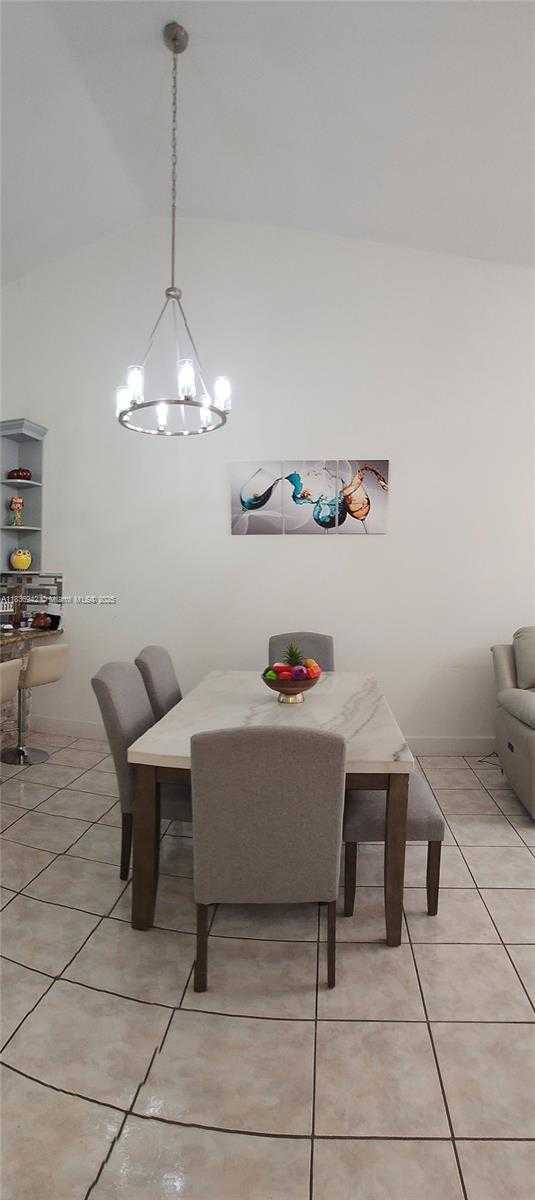 Small Image of 6743 NORTH WEST 192ND LN #6743, Hialeah Number 7