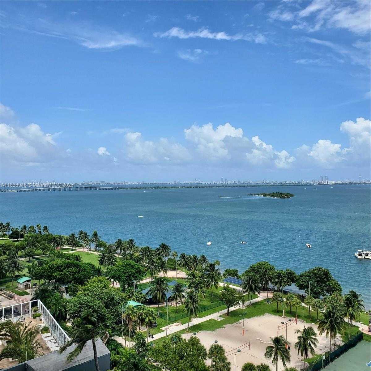Small Image of 1750 NORTH BAYSHORE DR #1702, Miami Number 2