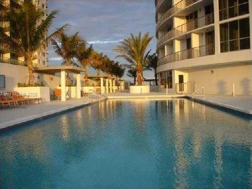 Small Image of 1750 NORTH BAYSHORE DR #1702, Miami Number 20