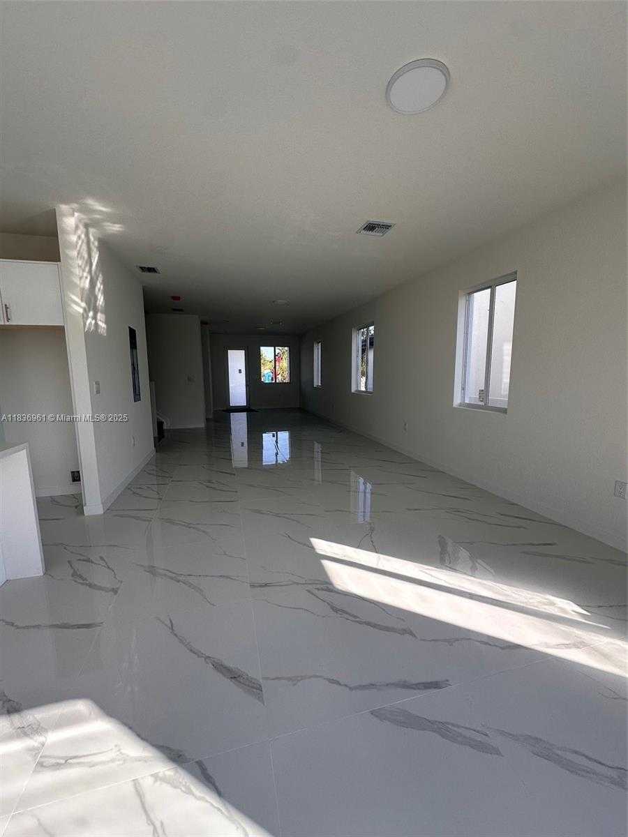 Small Image of 22484 SOUTH WEST 124TH CT #5A, Miami Number 8
