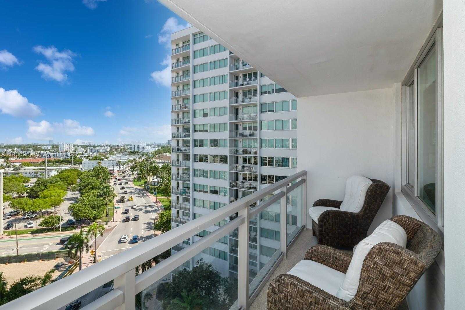 Small Image of 7135 COLLINS AVE #1125, Miami Beach Number 13