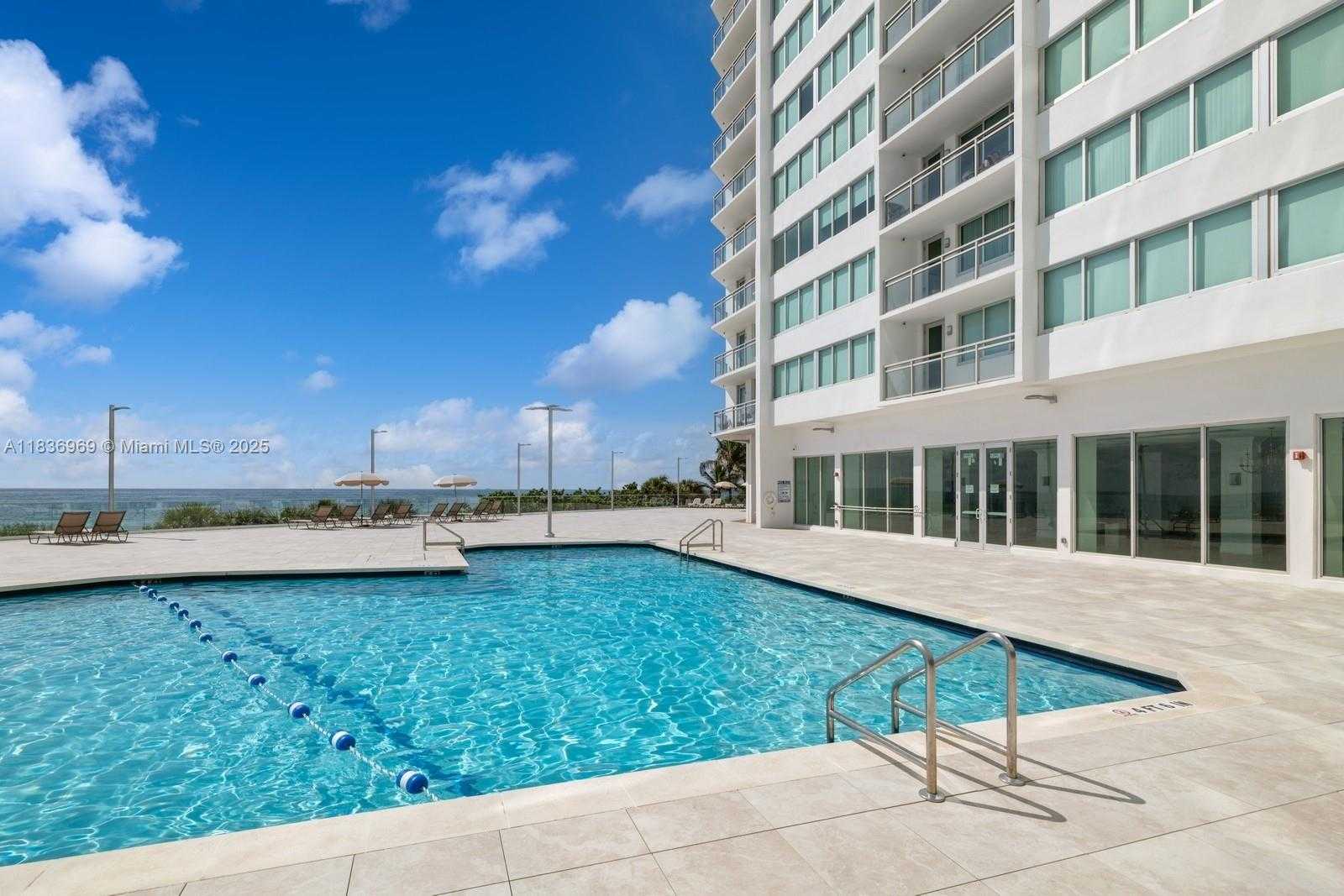 Small Image of 7135 COLLINS AVE #1125, Miami Beach Number 16