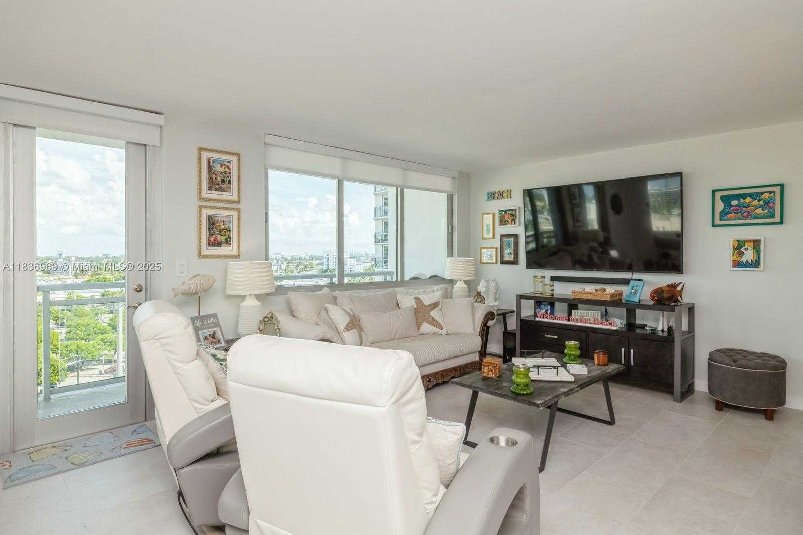 Small Image of 7135 COLLINS AVE #1125, Miami Beach Number 2