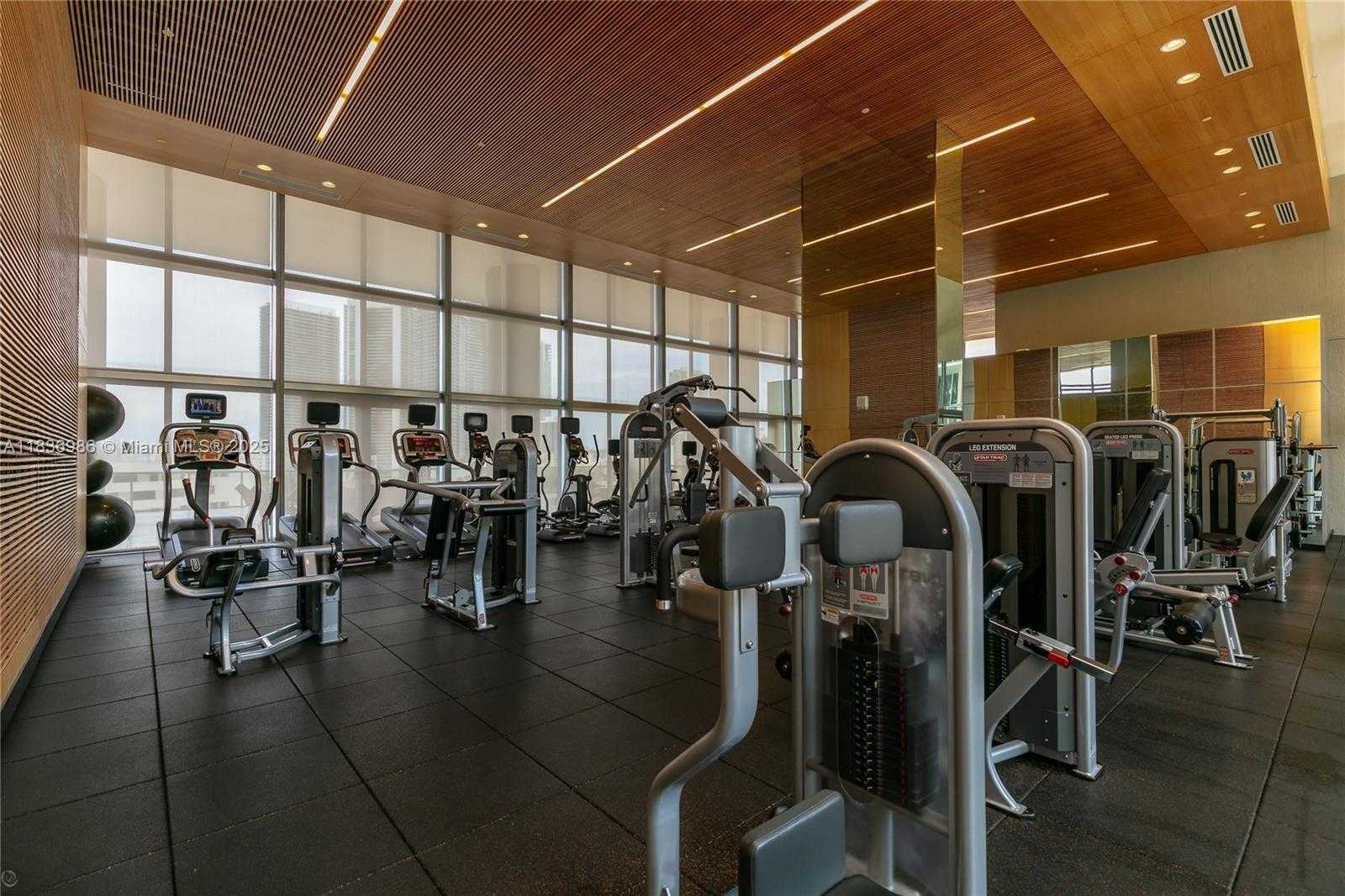 Small Image of 3470 EAST COAST AVE #H1701, Miami Number 30