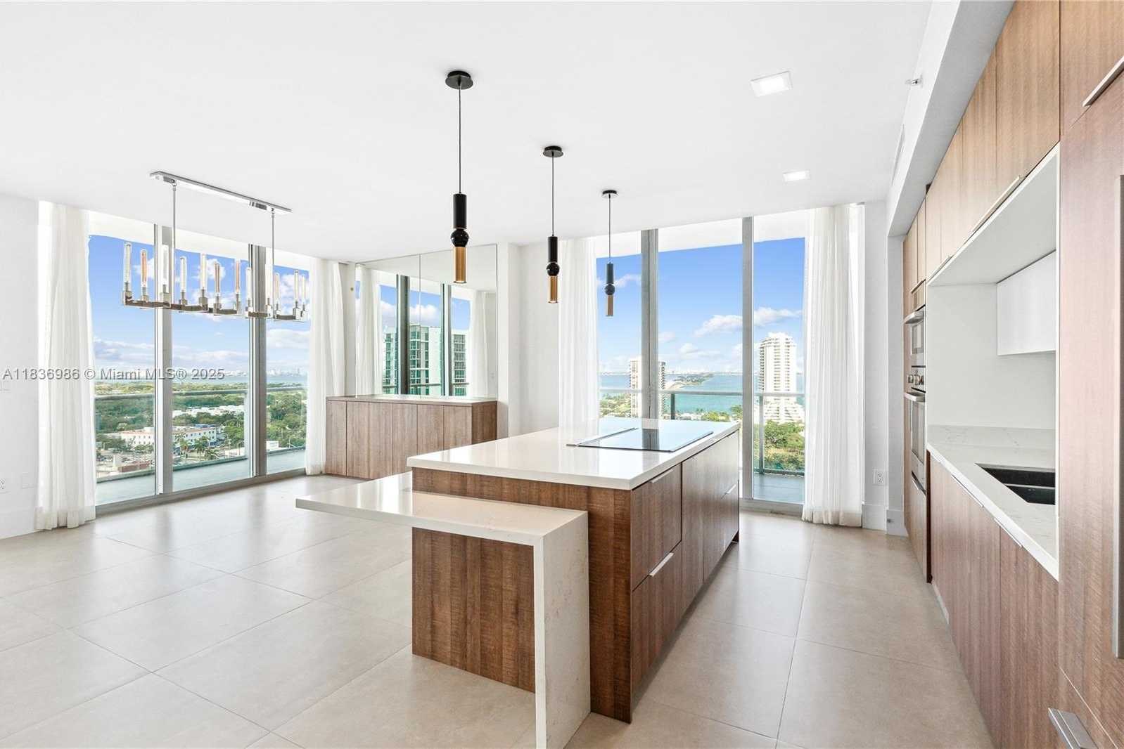 Small Image of 3470 EAST COAST AVE #H1701, Miami Number 6