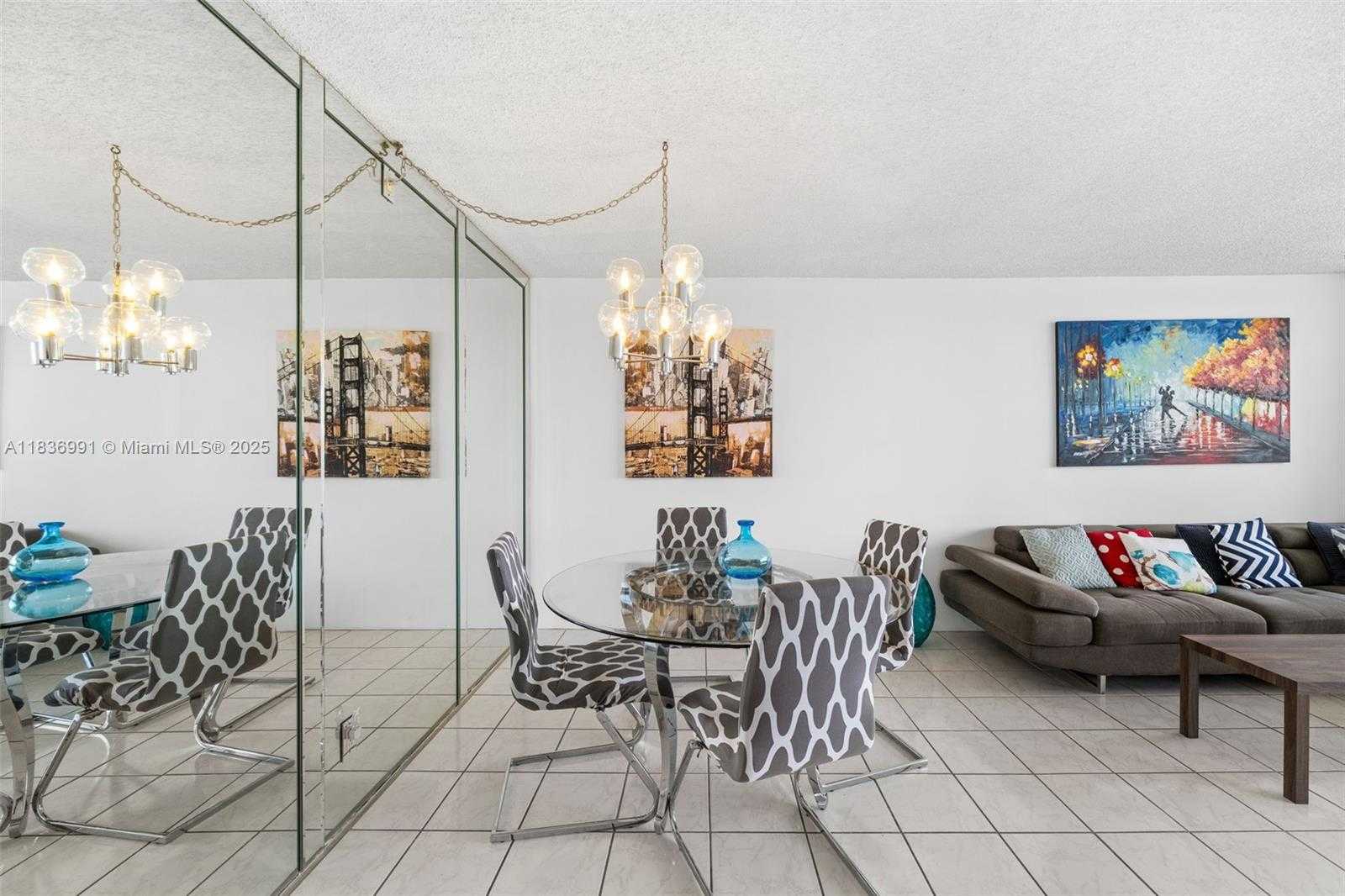 Small Image of 100 BAYVIEW DR #420, Sunny Isles Beach Number 6