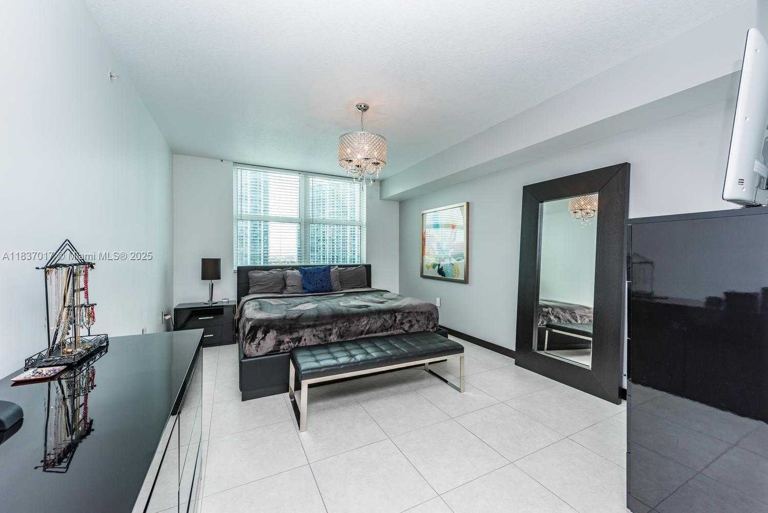 Small Image of 31 SOUTH EAST 5TH ST #2209, Miami Number 14