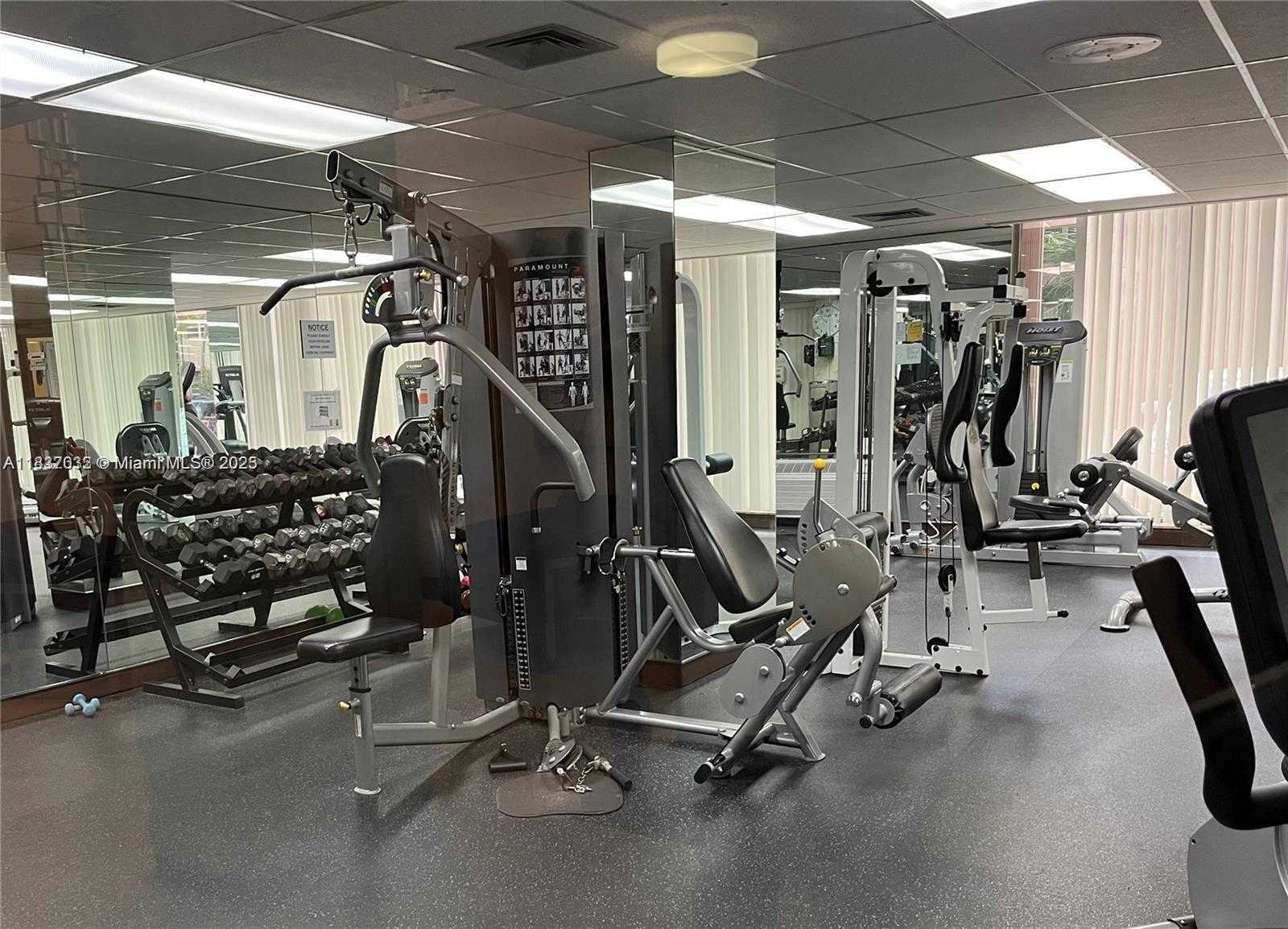 Small Image of 1985 SOUTH OCEAN DR #10L, Hallandale Beach Number 23