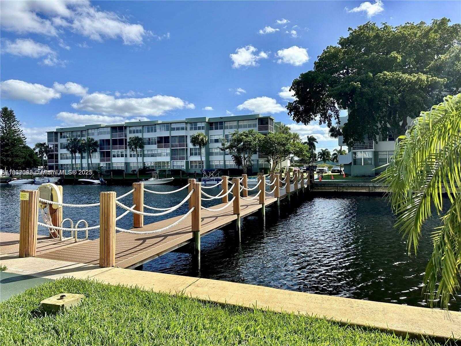 Small Image of 2731 TAFT ST #102, Hollywood Number 11