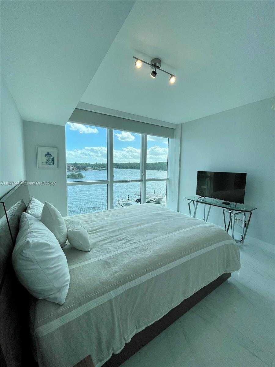 Small Image of 400 SUNNY ISLES BLVD #305, Sunny Isles Beach Number 17