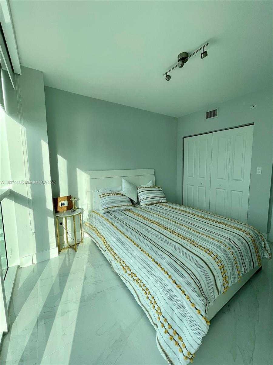 Small Image of 400 SUNNY ISLES BLVD #305, Sunny Isles Beach Number 21