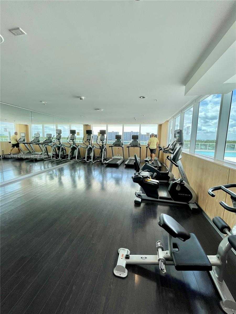 Small Image of 400 SUNNY ISLES BLVD #305, Sunny Isles Beach Number 27
