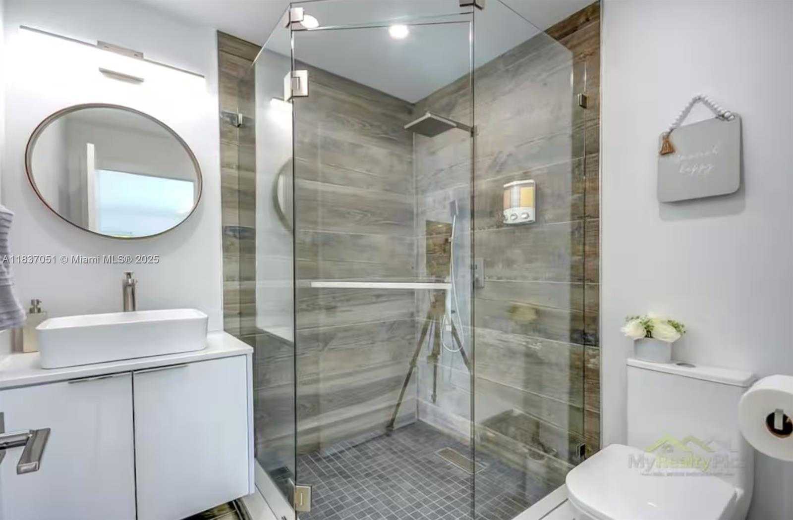 Small Image of 10010 SOUTH WEST 162ND ST, Miami Number 22