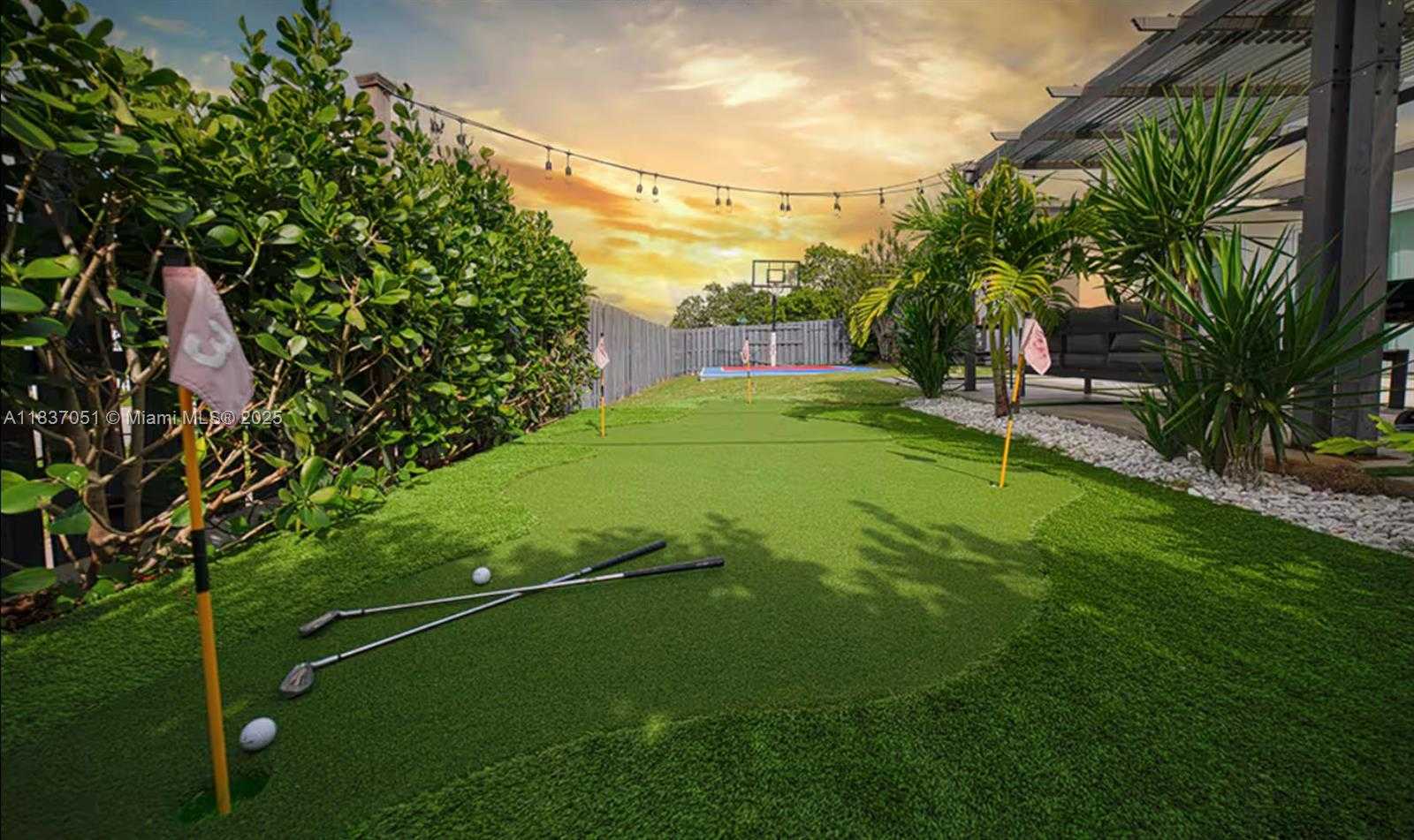 Small Image of 10010 SOUTH WEST 162ND ST, Miami Number 5