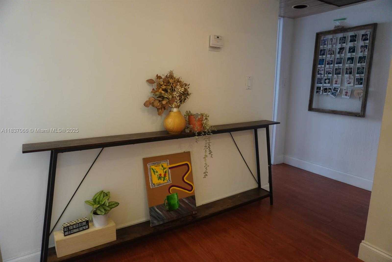 Small Image of 1408 BRICKELL BAY DR #411, Miami Number 21