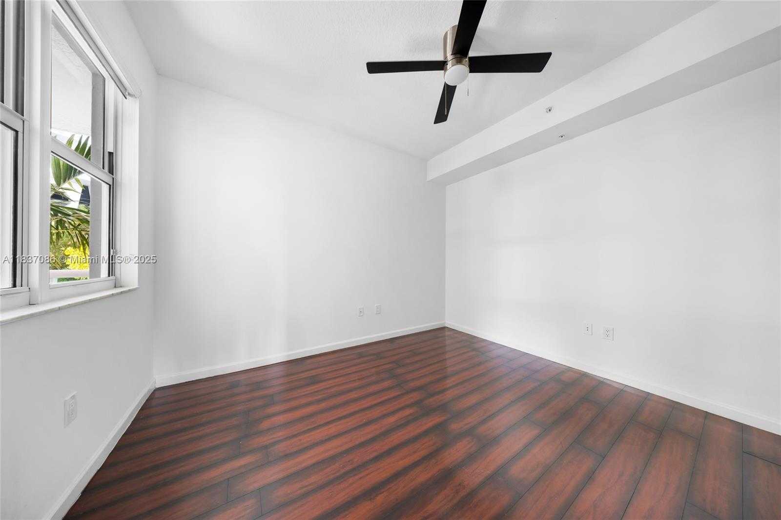 Small Image of 7914 HARBOR ISLAND DR #203, North Bay Village Number 13