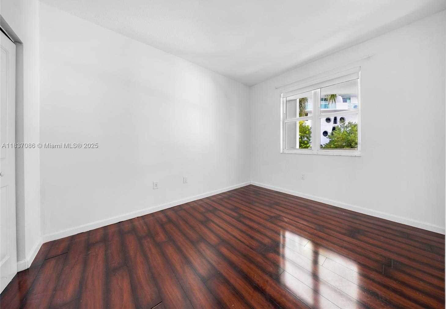 Small Image of 7914 HARBOR ISLAND DR #203, North Bay Village Number 14