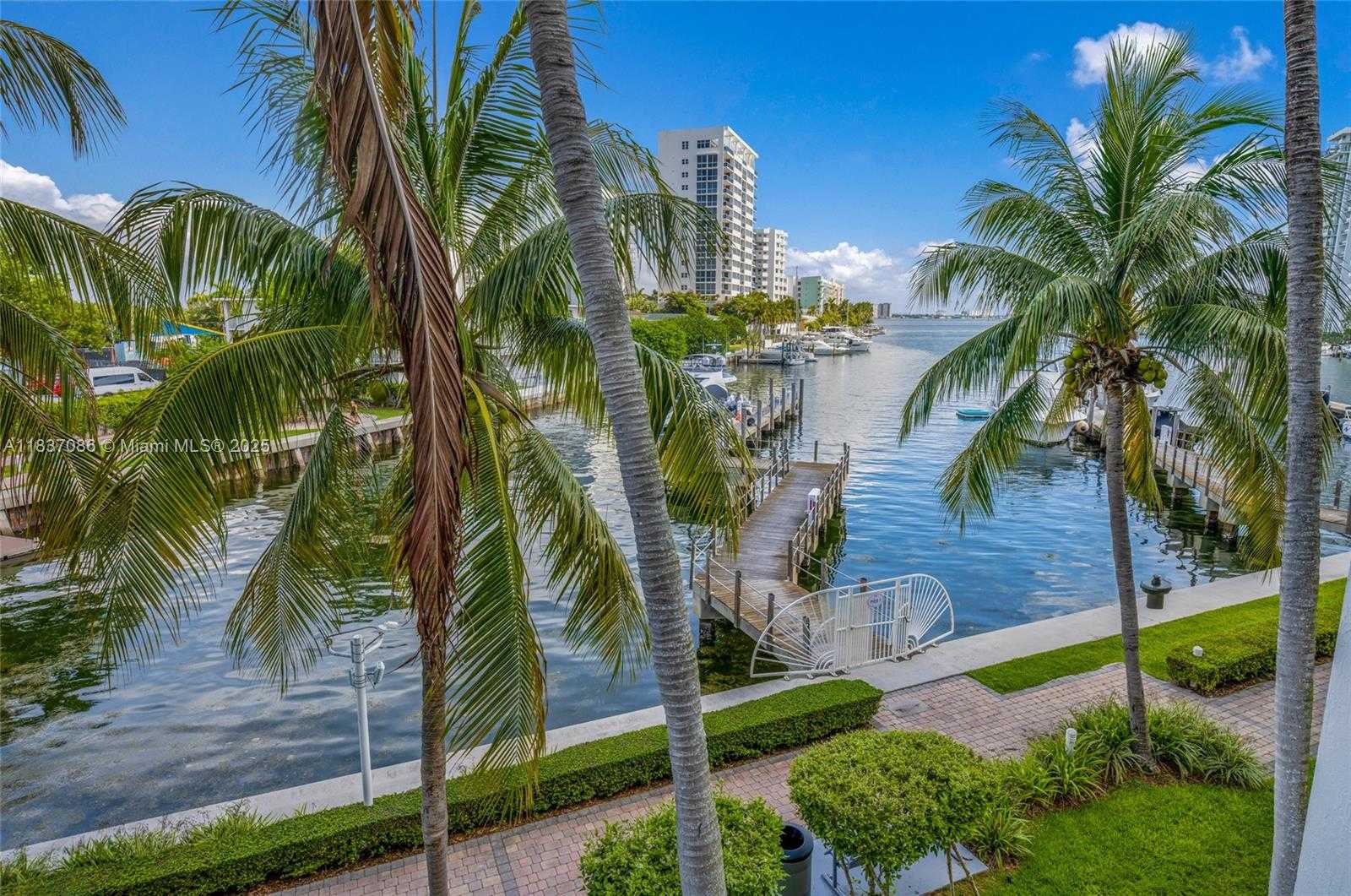 Small Image of 7914 HARBOR ISLAND DR #203, North Bay Village Number 5
