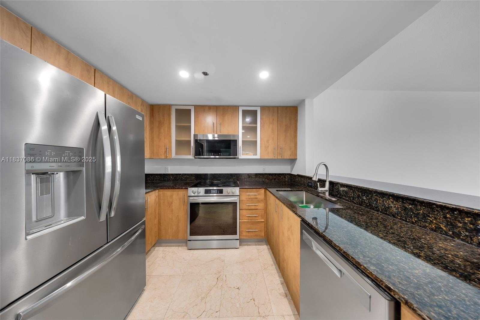 Small Image of 7914 HARBOR ISLAND DR #203, North Bay Village Number 8
