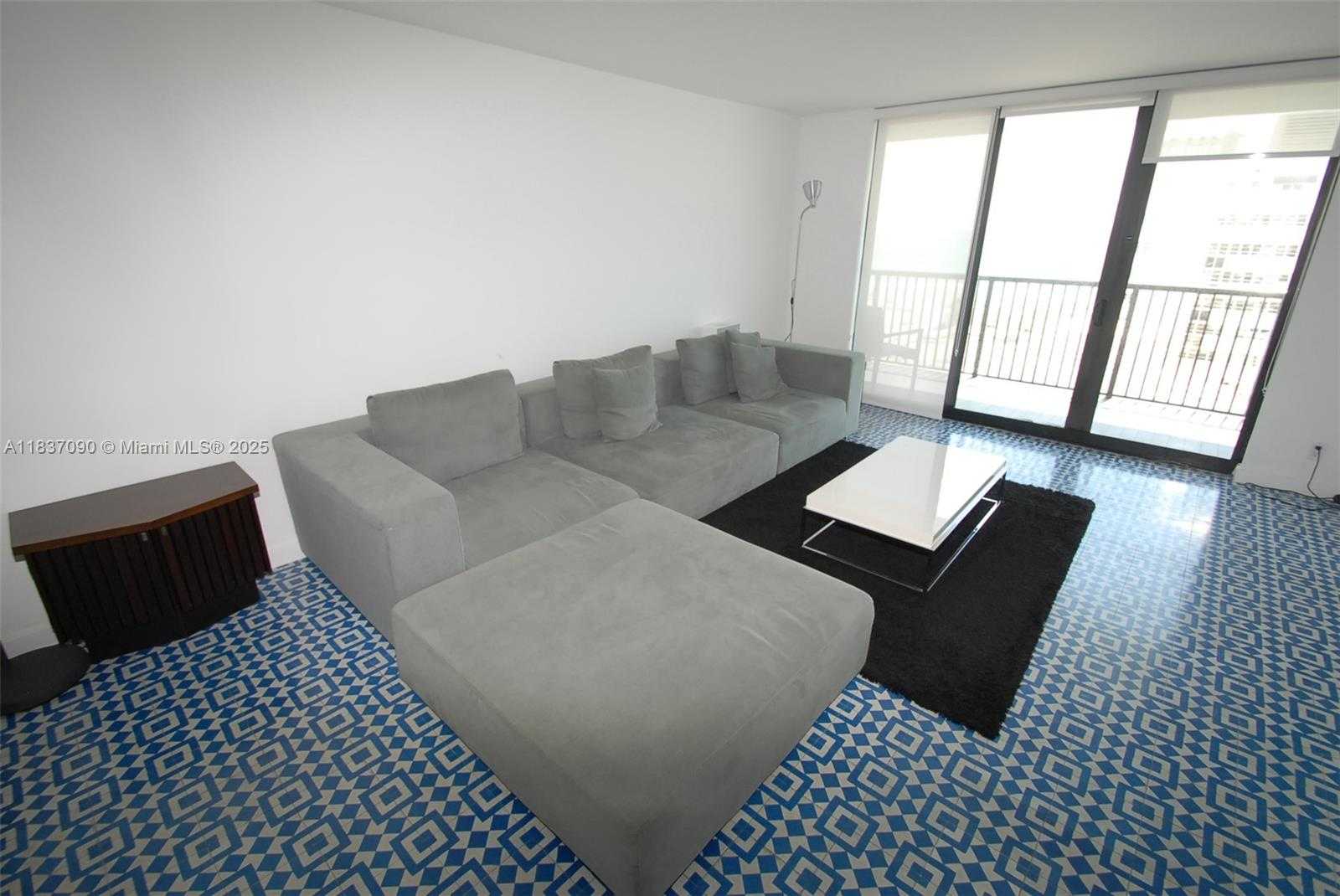 Small Image of 1800 COLLINS AVE #18F, Miami Beach Number 8