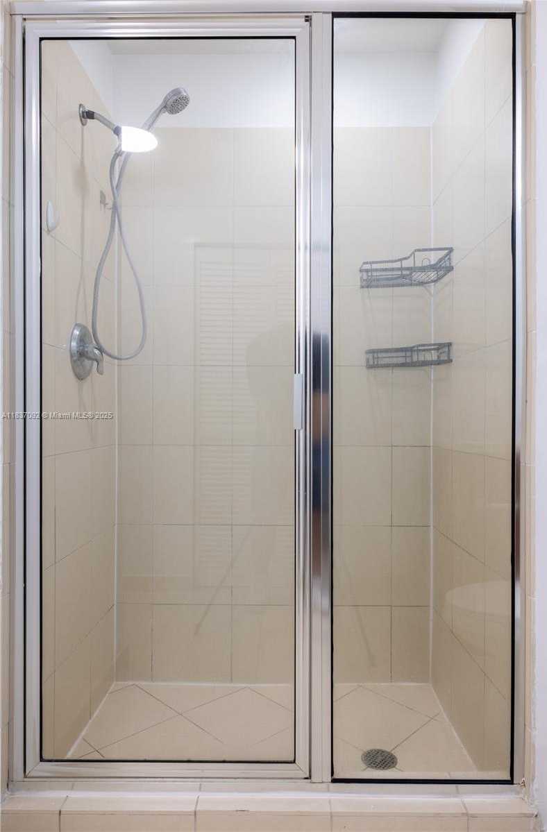 Small Image of 79 SOUTH WEST 12TH ST #1403-S, Miami Number 18