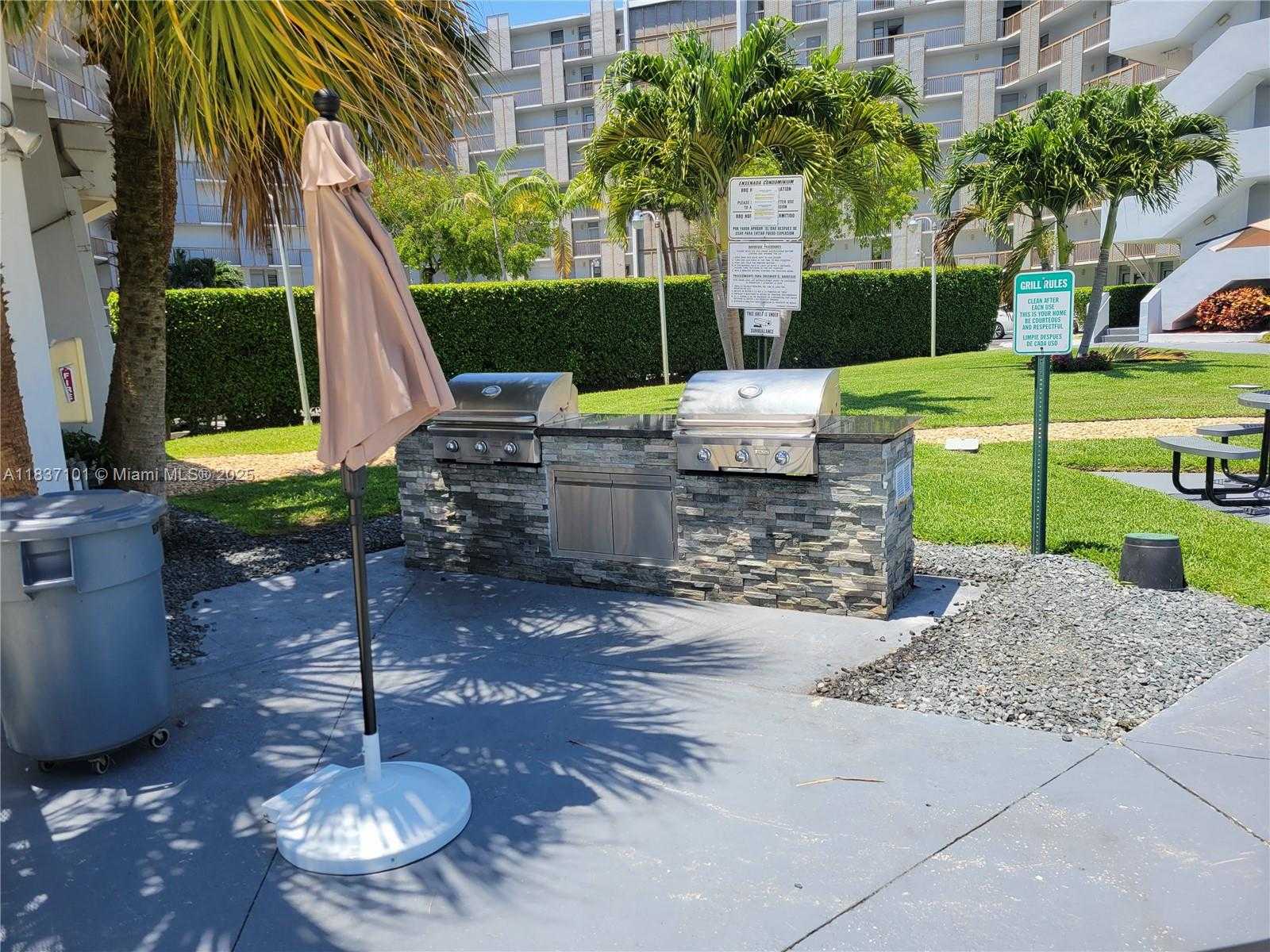 Small Image of 3401 NORTH COUNTRY CLUB DR #EI-202, Aventura Number 11