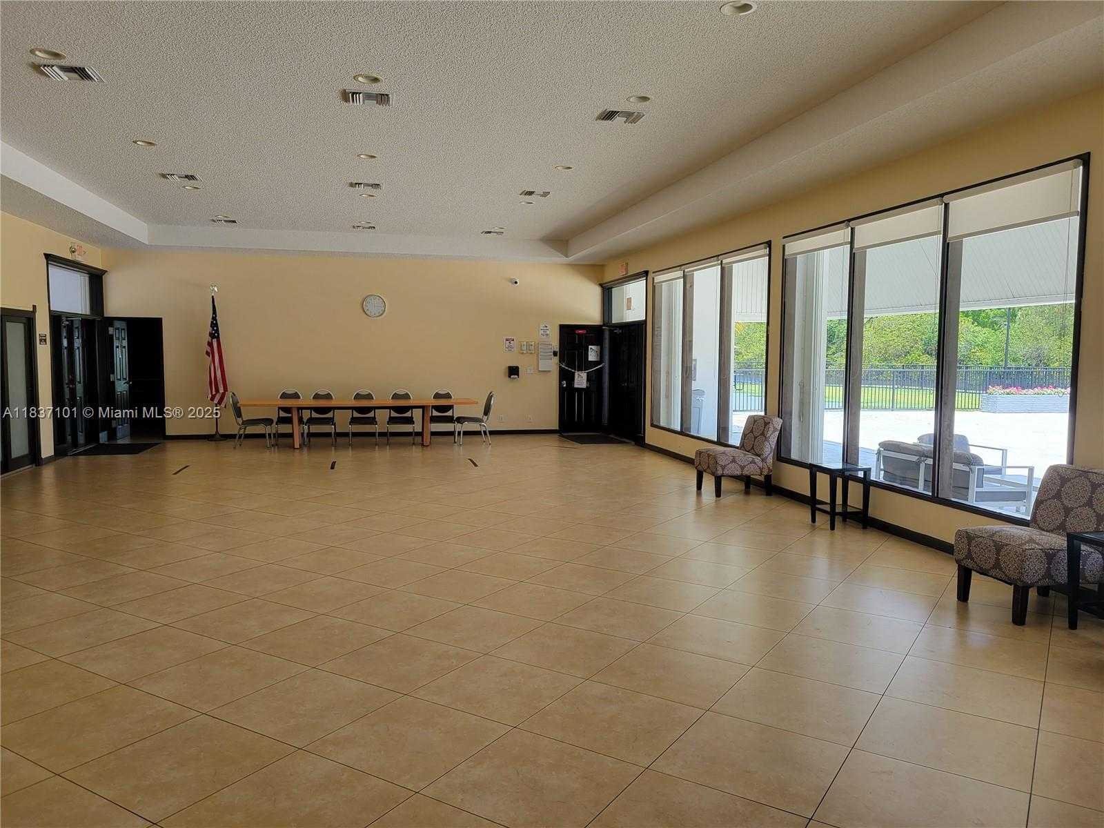 Small Image of 3401 NORTH COUNTRY CLUB DR #EI-202, Aventura Number 14