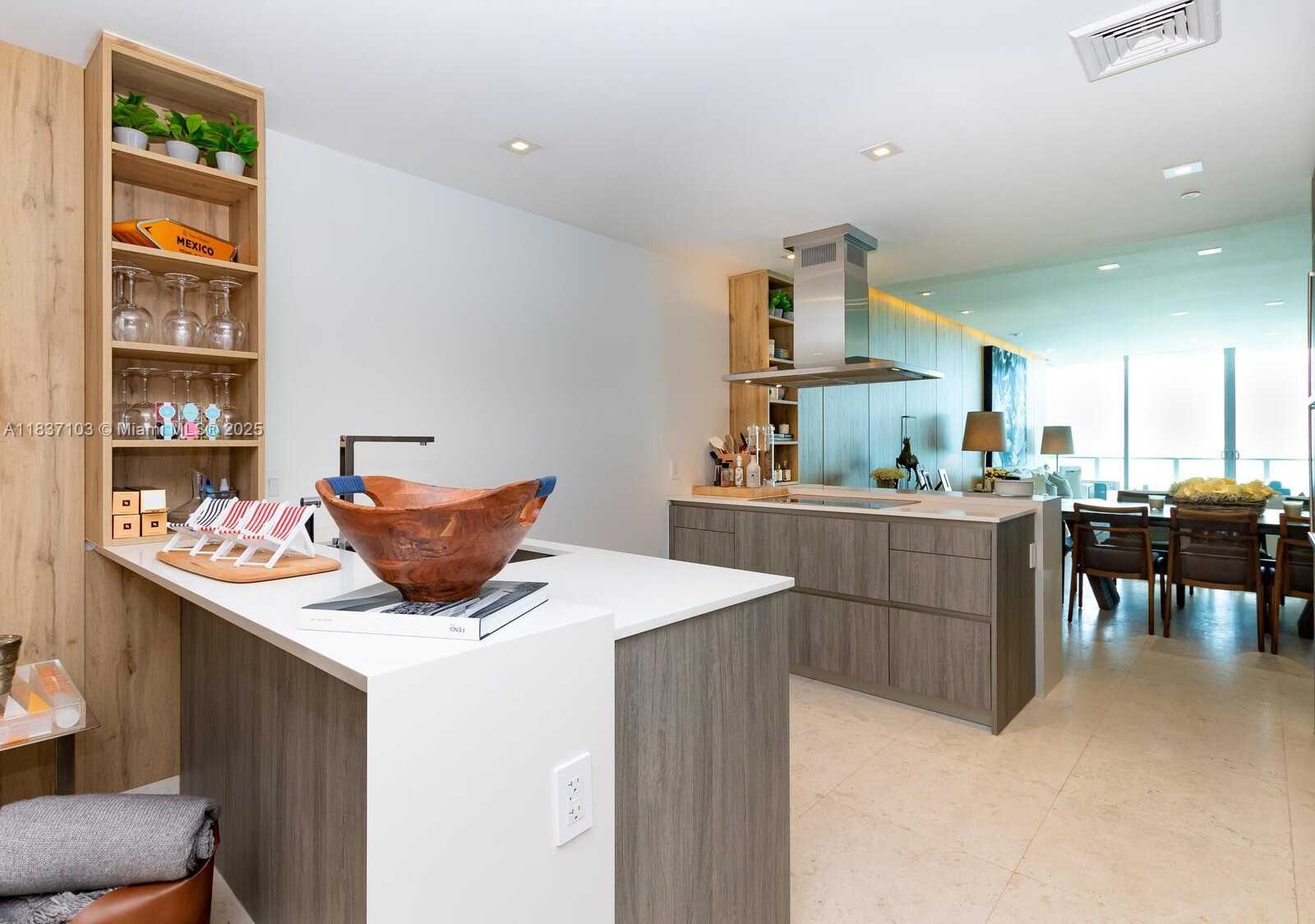 Small Image of 360 OCEAN DR #606S, Key Biscayne Number 11