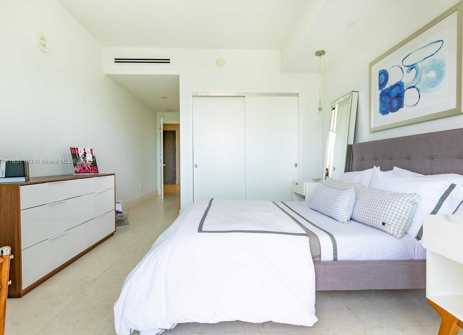 Small Image of 360 OCEAN DR #606S, Key Biscayne Number 22