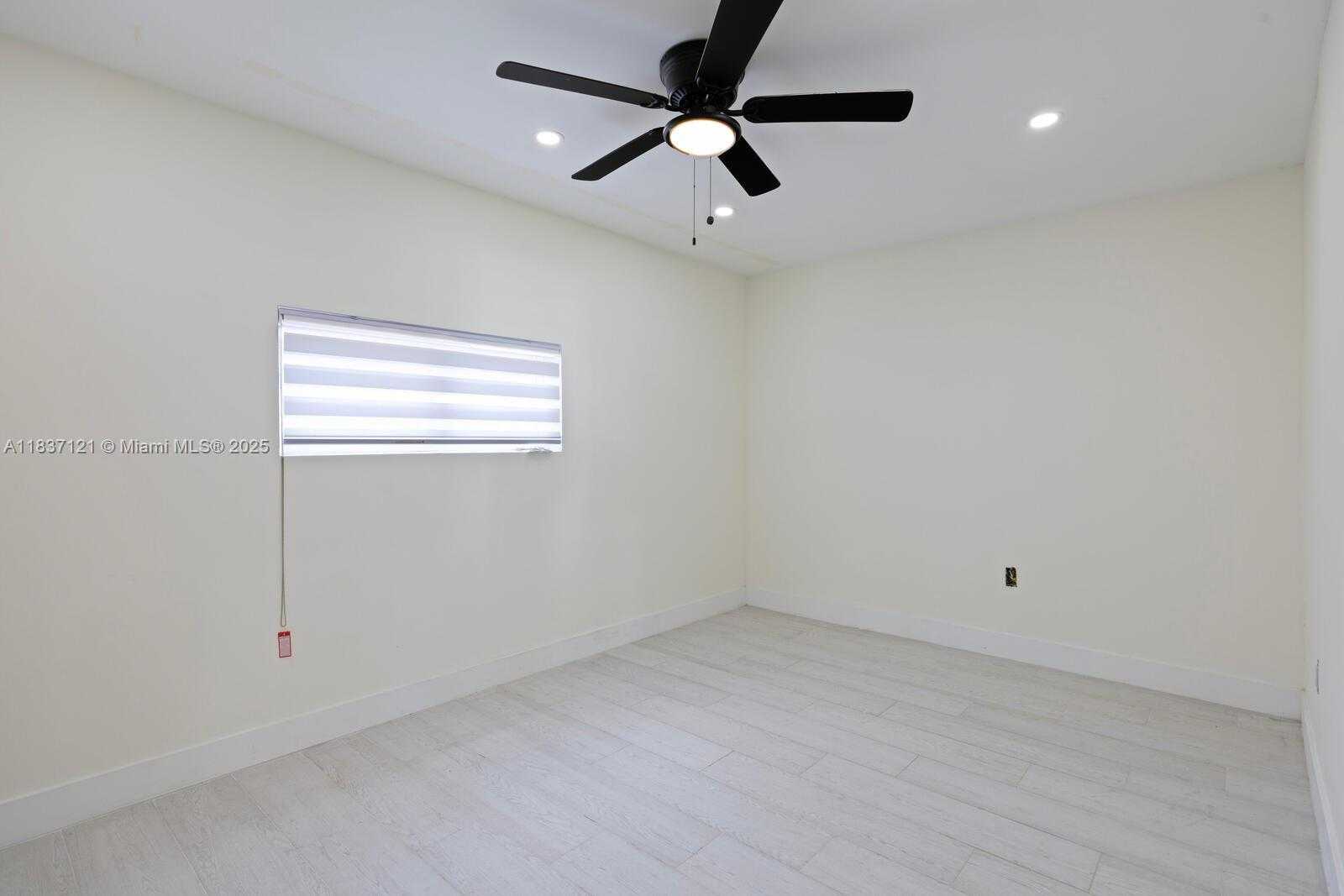 Small Image of 18013 SOUTH WEST 89TH PL, Palmetto Bay Number 14
