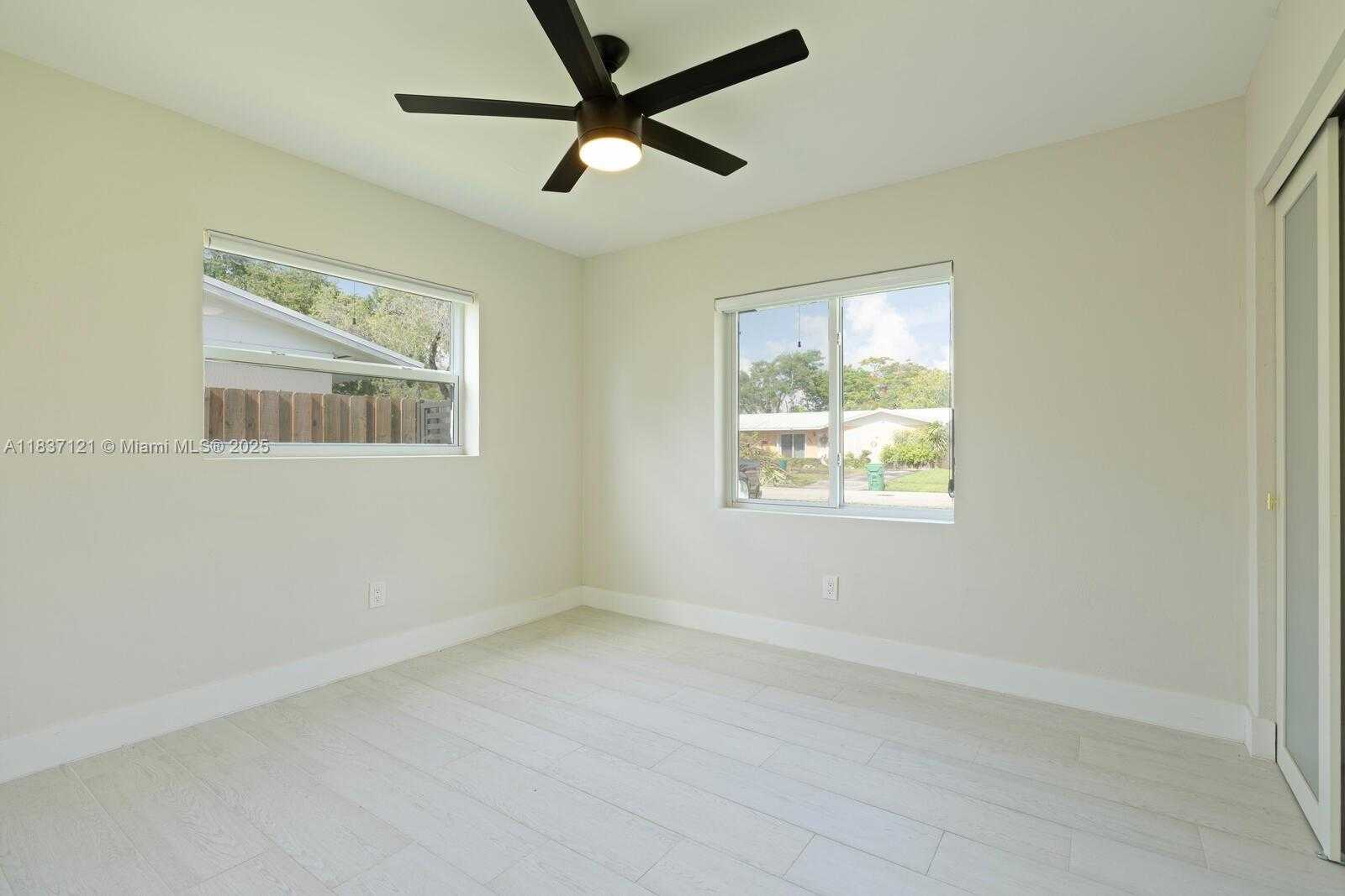Small Image of 18013 SOUTH WEST 89TH PL, Palmetto Bay Number 18