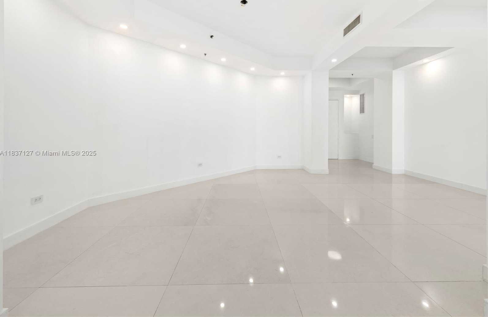 Small Image of Miami Number 20