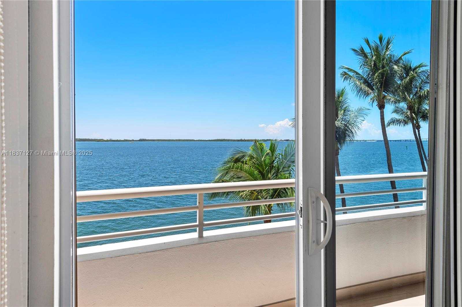 Small Image of Miami Number 24