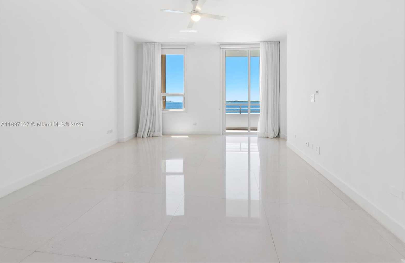 Small Image of Miami Number 34
