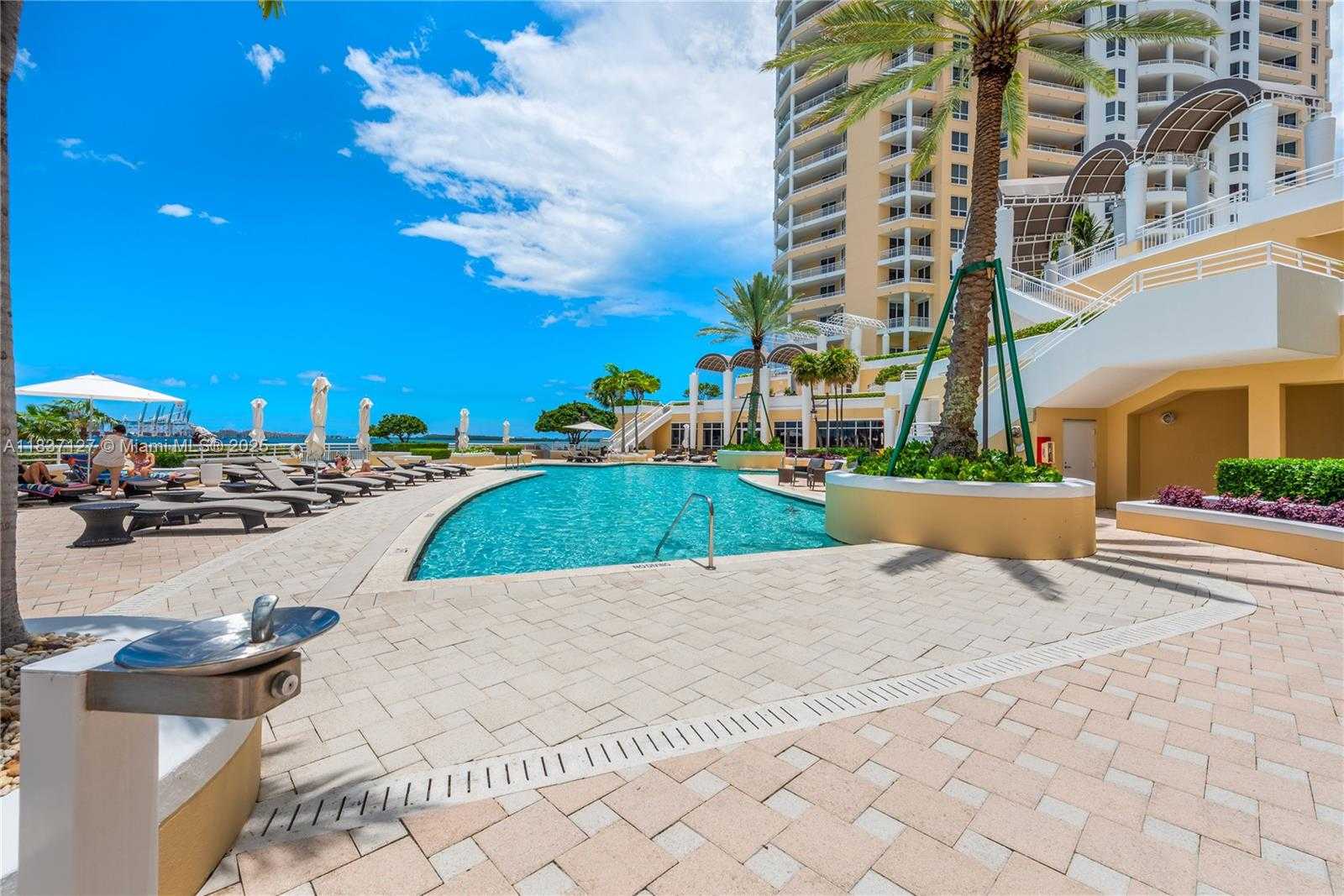 Small Image of Miami Number 59