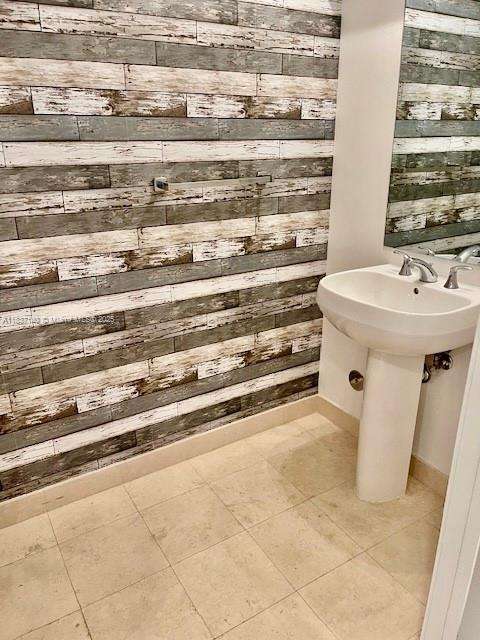 Small Image of 1050 BRICKELL AVE #802, Miami Number 5