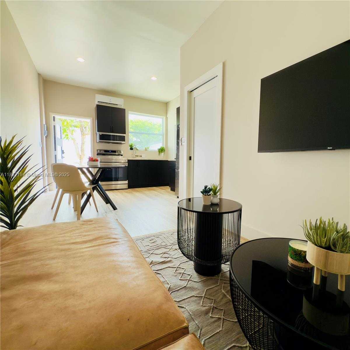 Small Image of 220 NORTH WEST 126TH ST #B, North Miami Number 8