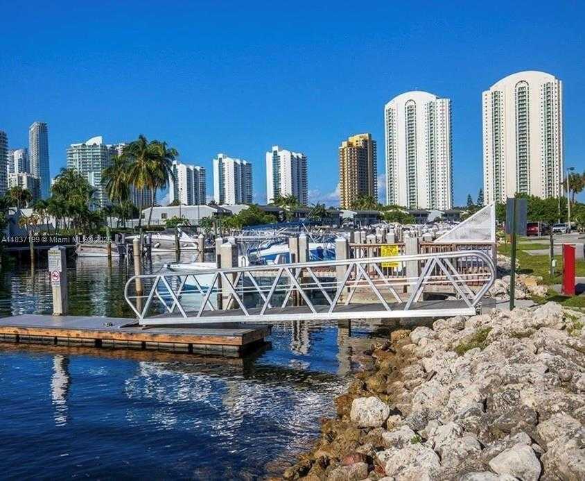 Small Image of 400 KINGS POINT DR #309, Sunny Isles Beach Number 14
