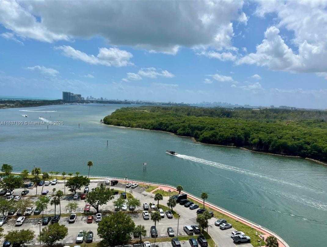 Small Image of 400 KINGS POINT DR #309, Sunny Isles Beach Number 35