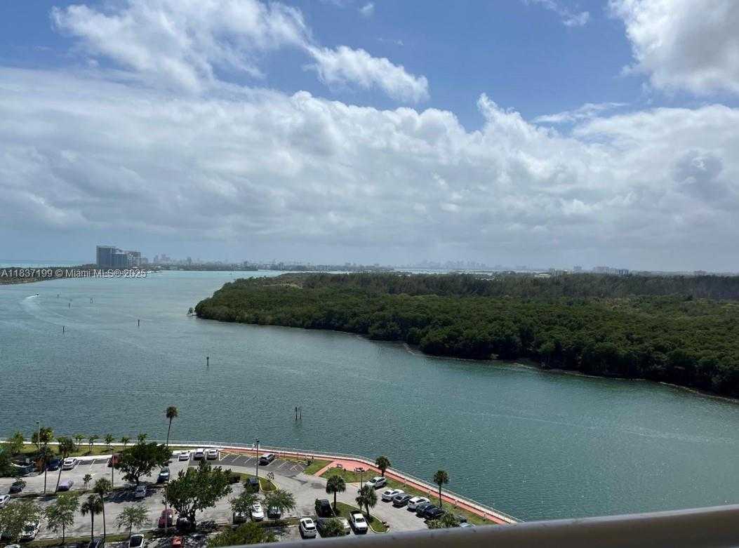 Small Image of 400 KINGS POINT DR #309, Sunny Isles Beach Number 36